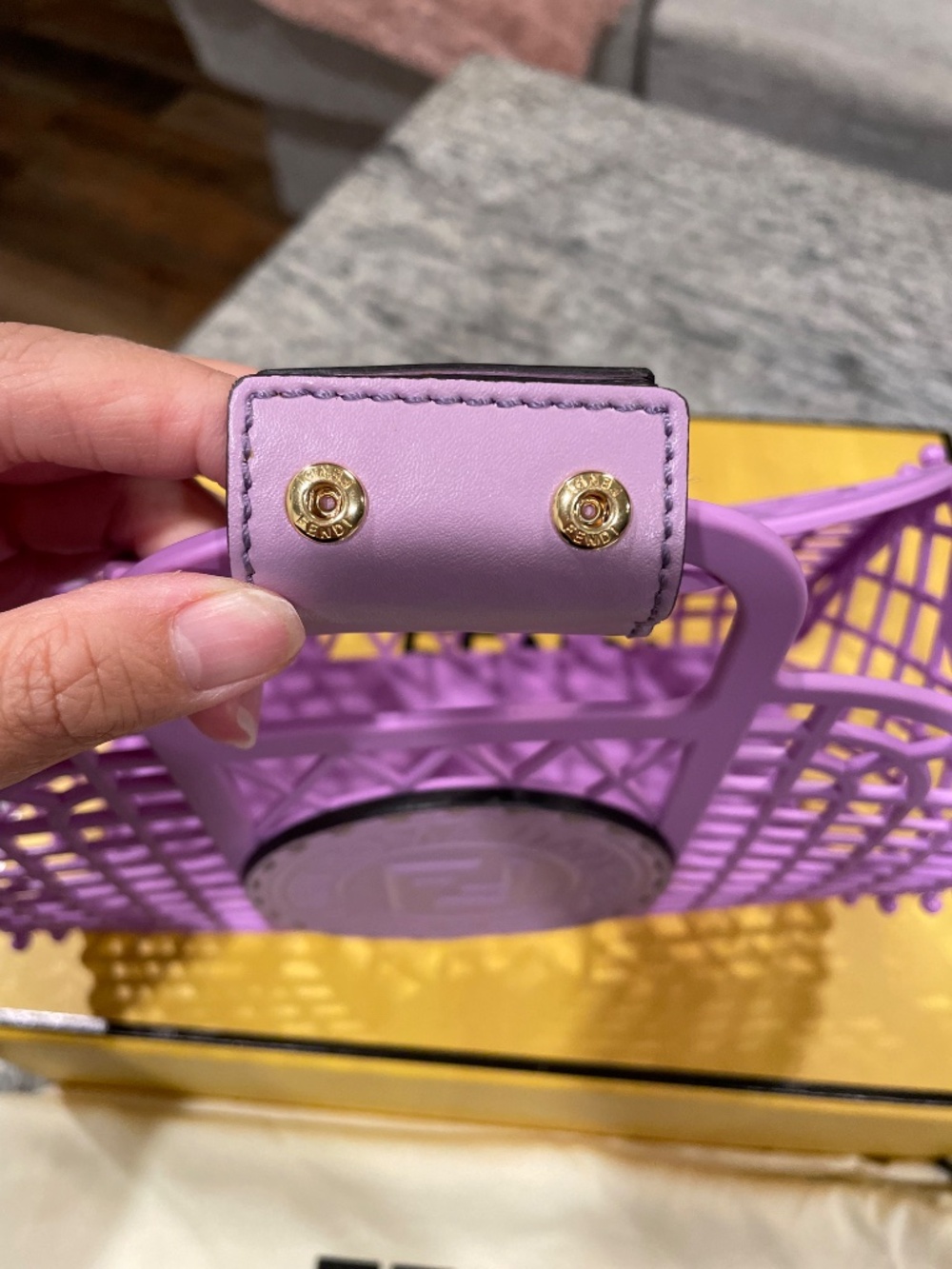 Fendi small basket tote bag - Picture 10 of 13